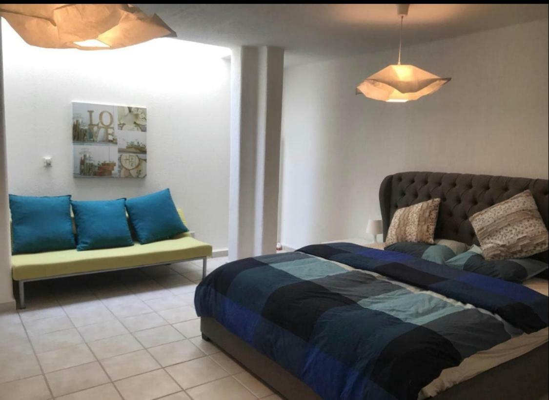 34 Beach Villa Paphos Bagian luar foto